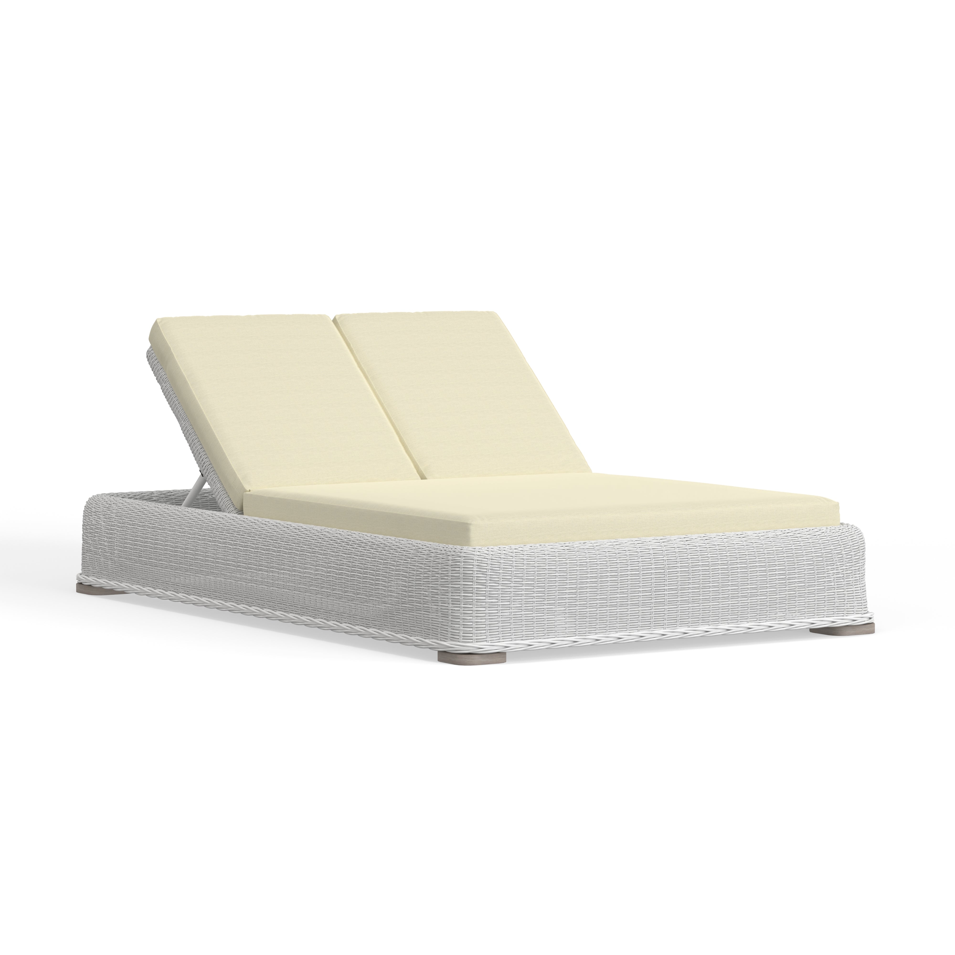 White Wicker Day Bed