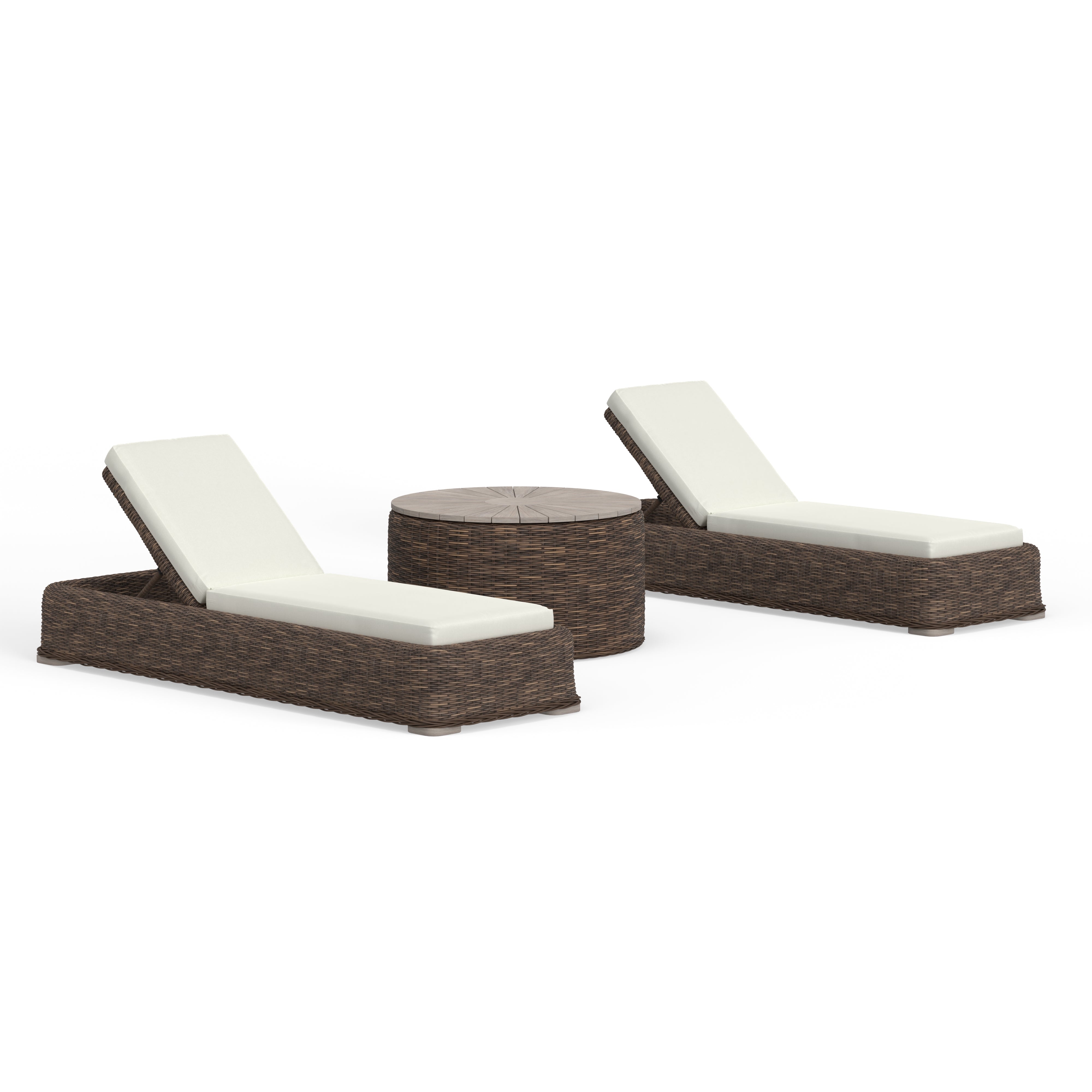 Highest Quality Outdoor Wicker Chaise Loungers