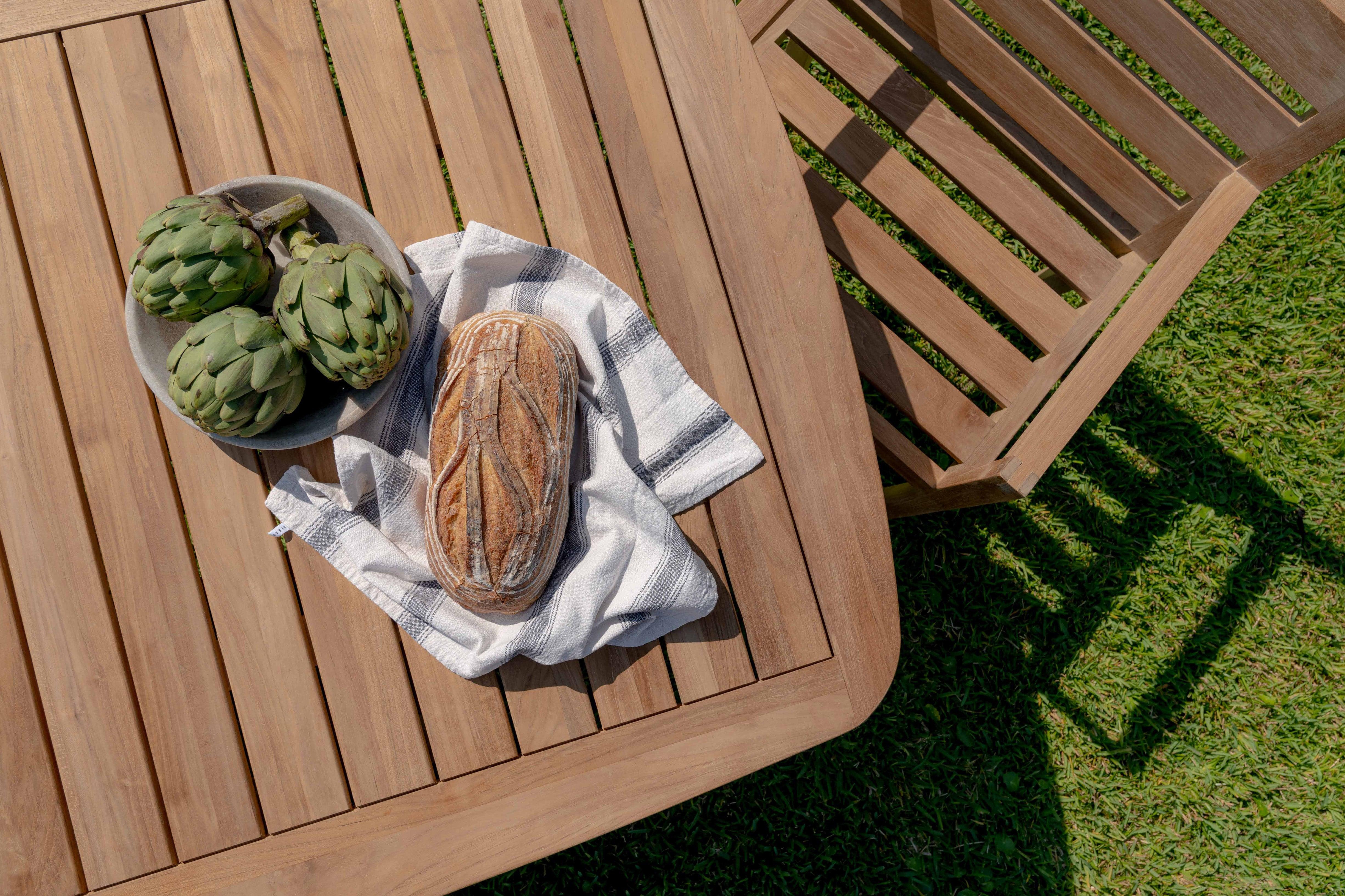 beautiful teak wood dining table