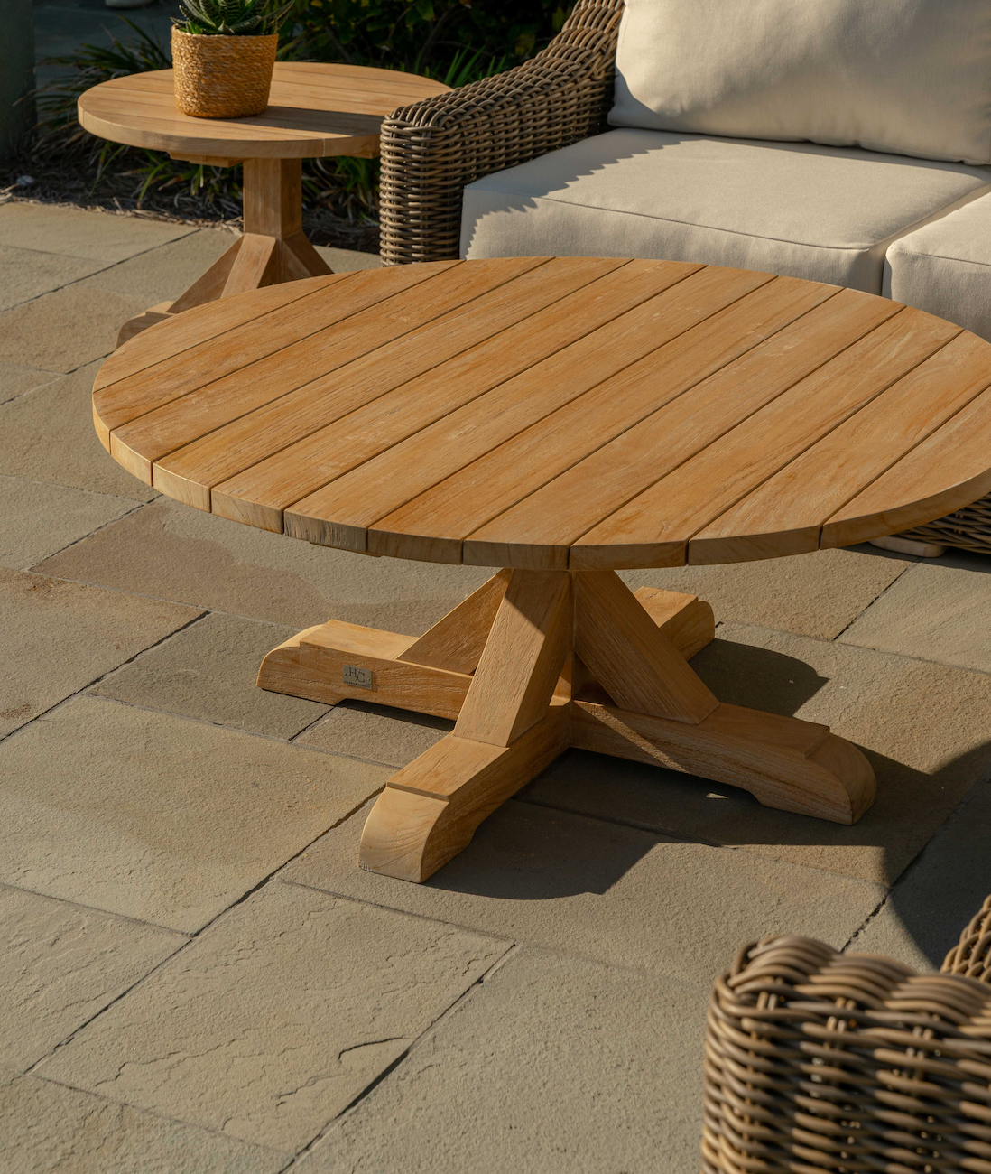 Best Outdoor Trestle Coffee Table