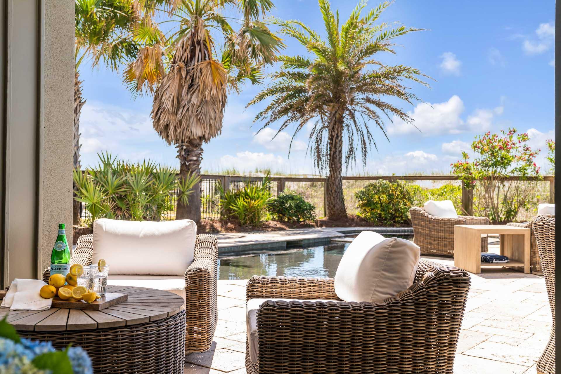 Signs It’s Time To Replace Your Outdoor Furniture Cushions