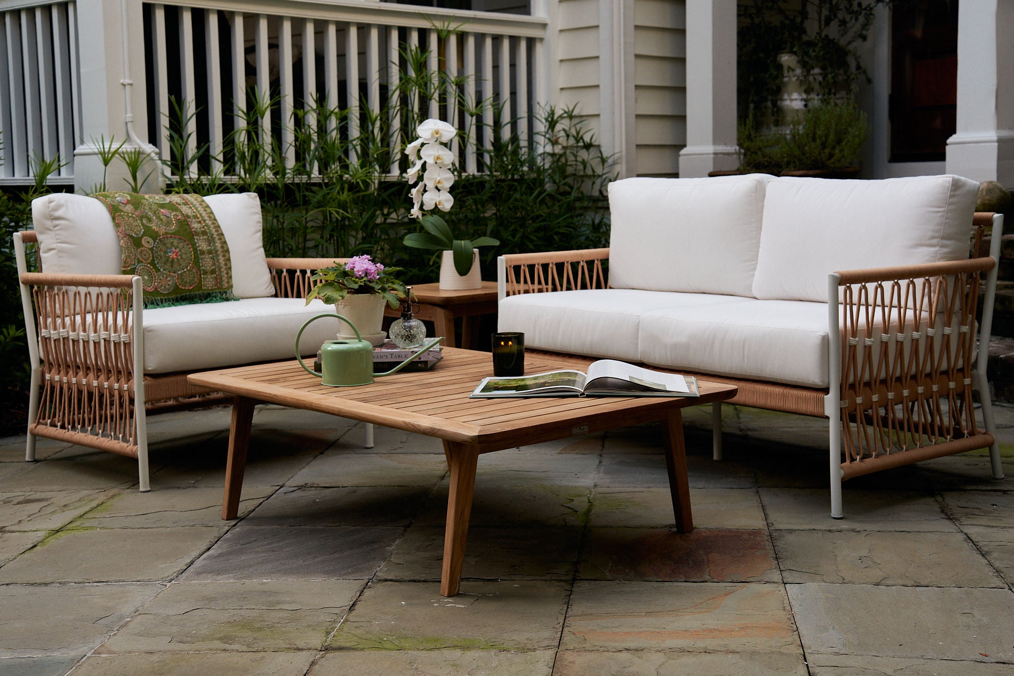 Luxury outdoor seating hot sale