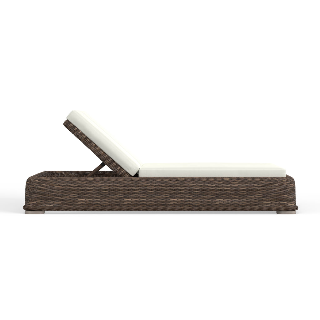 Best Outdoor Wicker Chaises