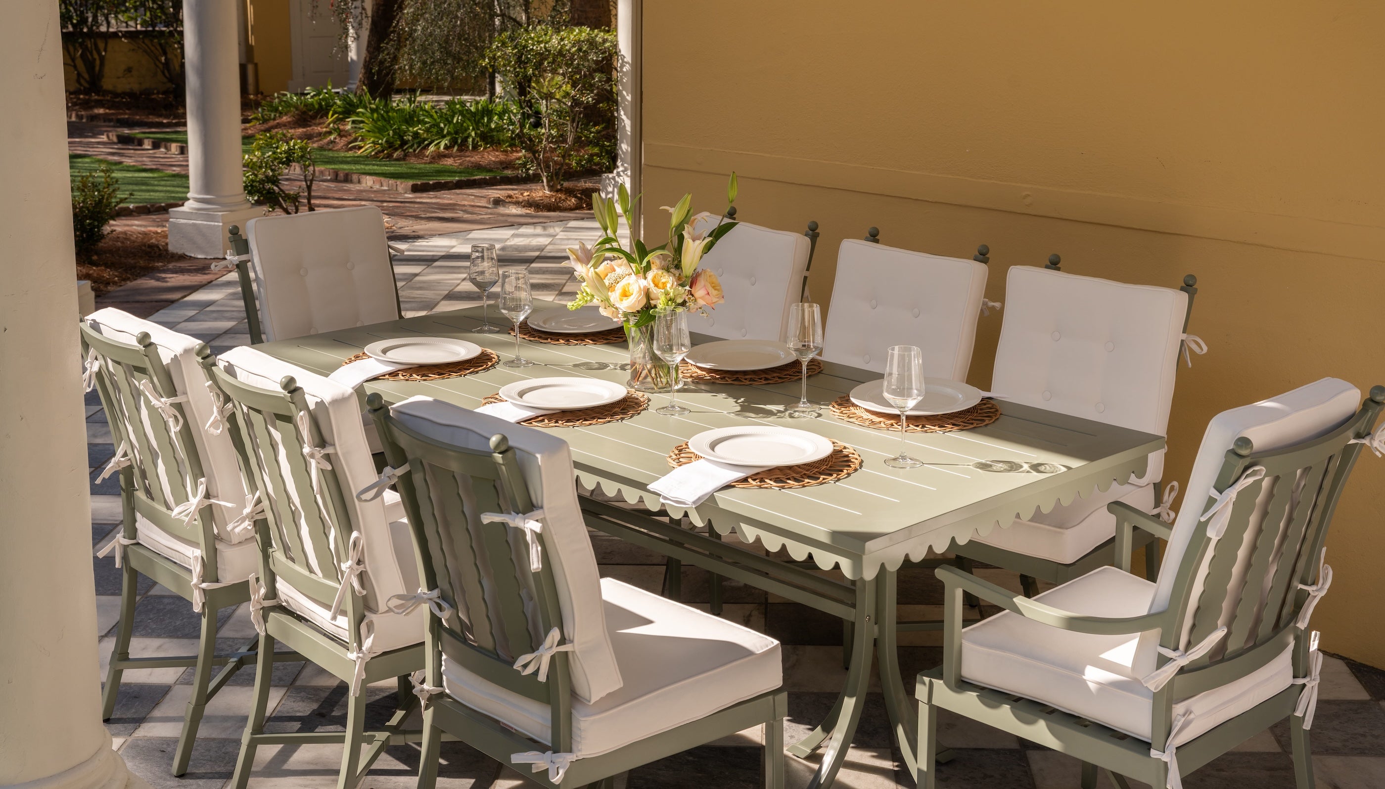 Riviera Outdoor Dining Armchair