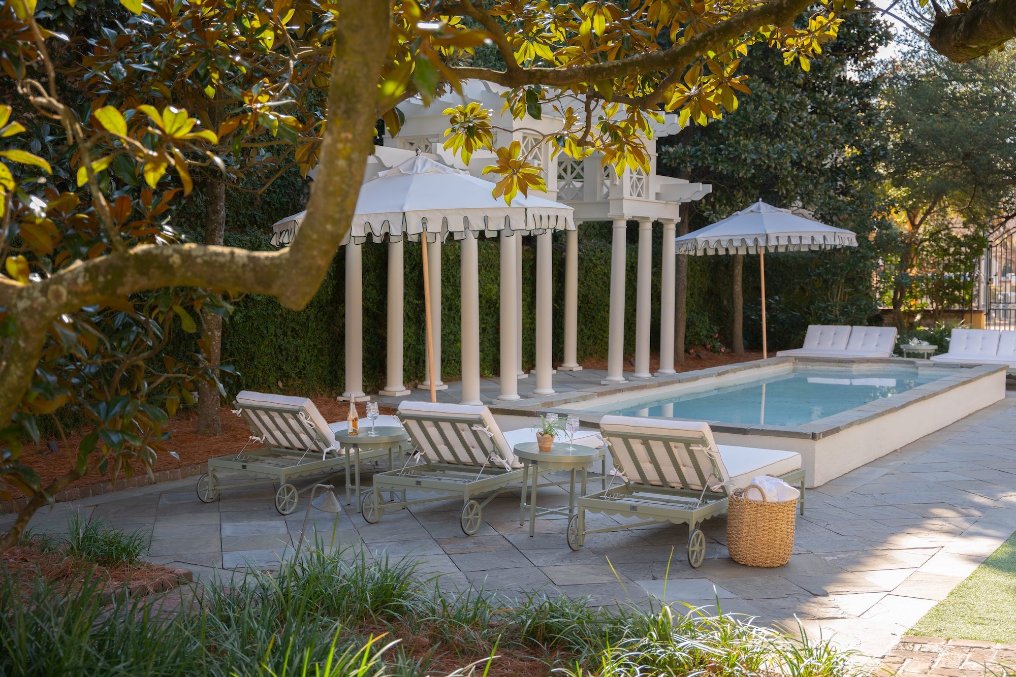 Riviera Outdoor Chaise Lounge