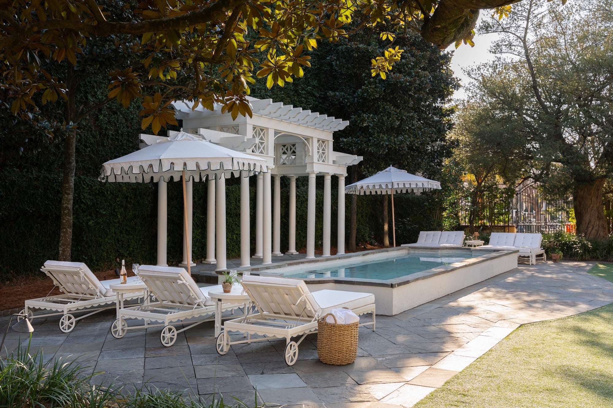 Riviera Outdoor Chaise Lounge