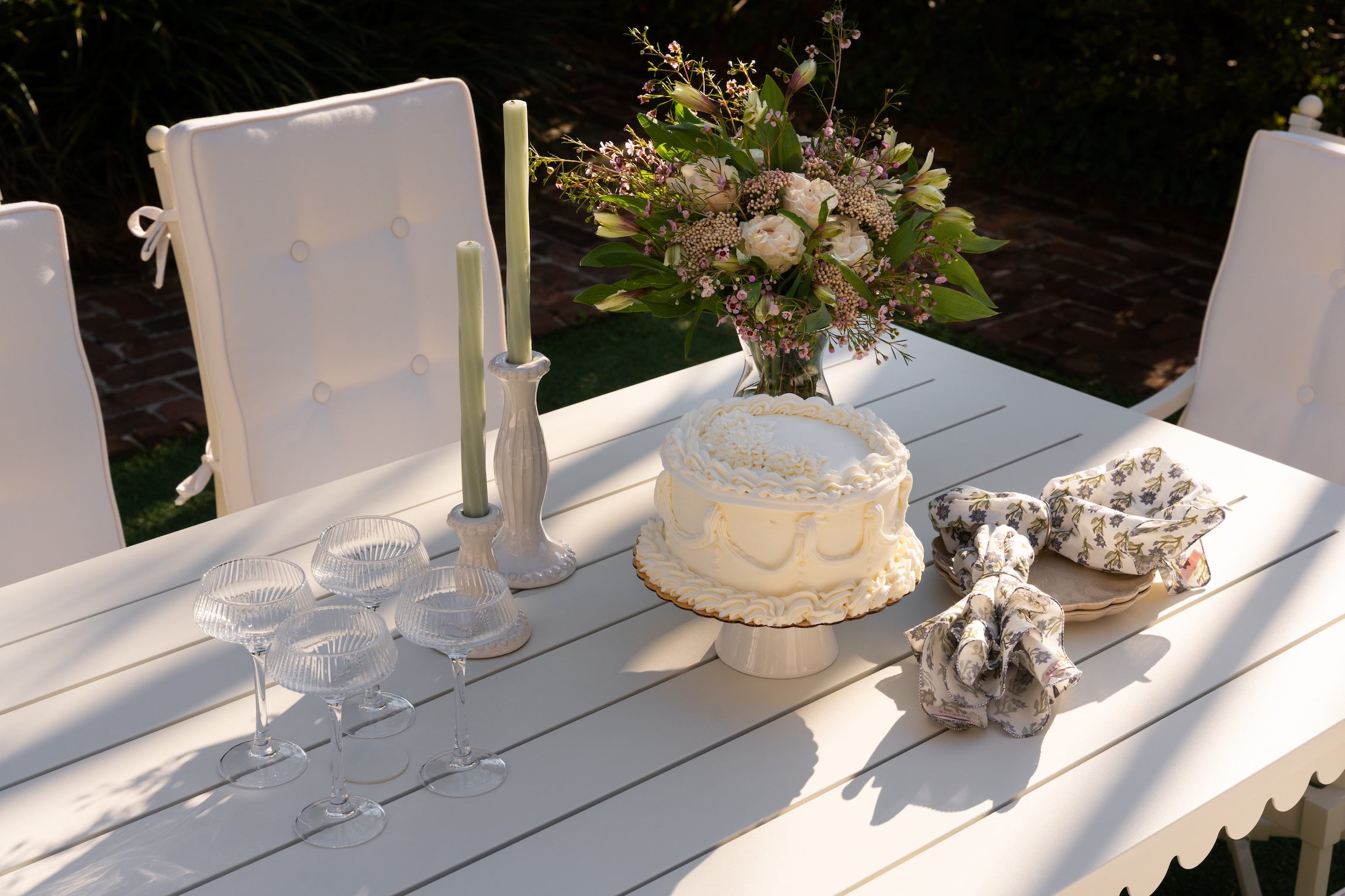 Riviera Outdoor Dining Armchair