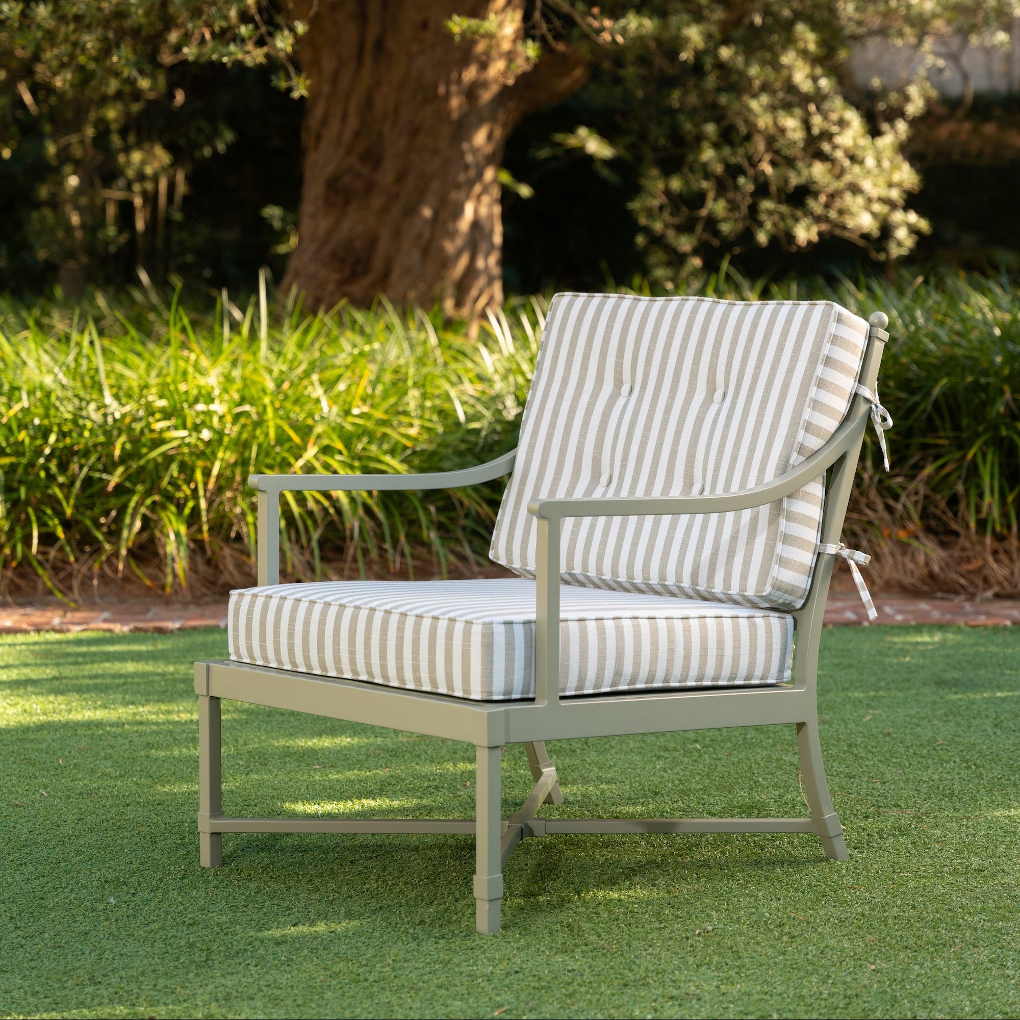 Riviera Outdoor Club Chair