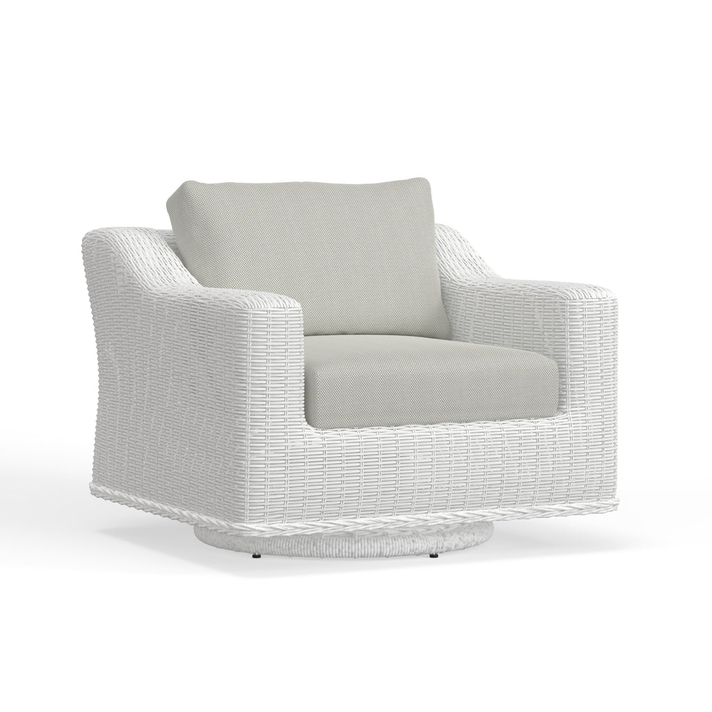 Wicker Swivel Lounge Chair