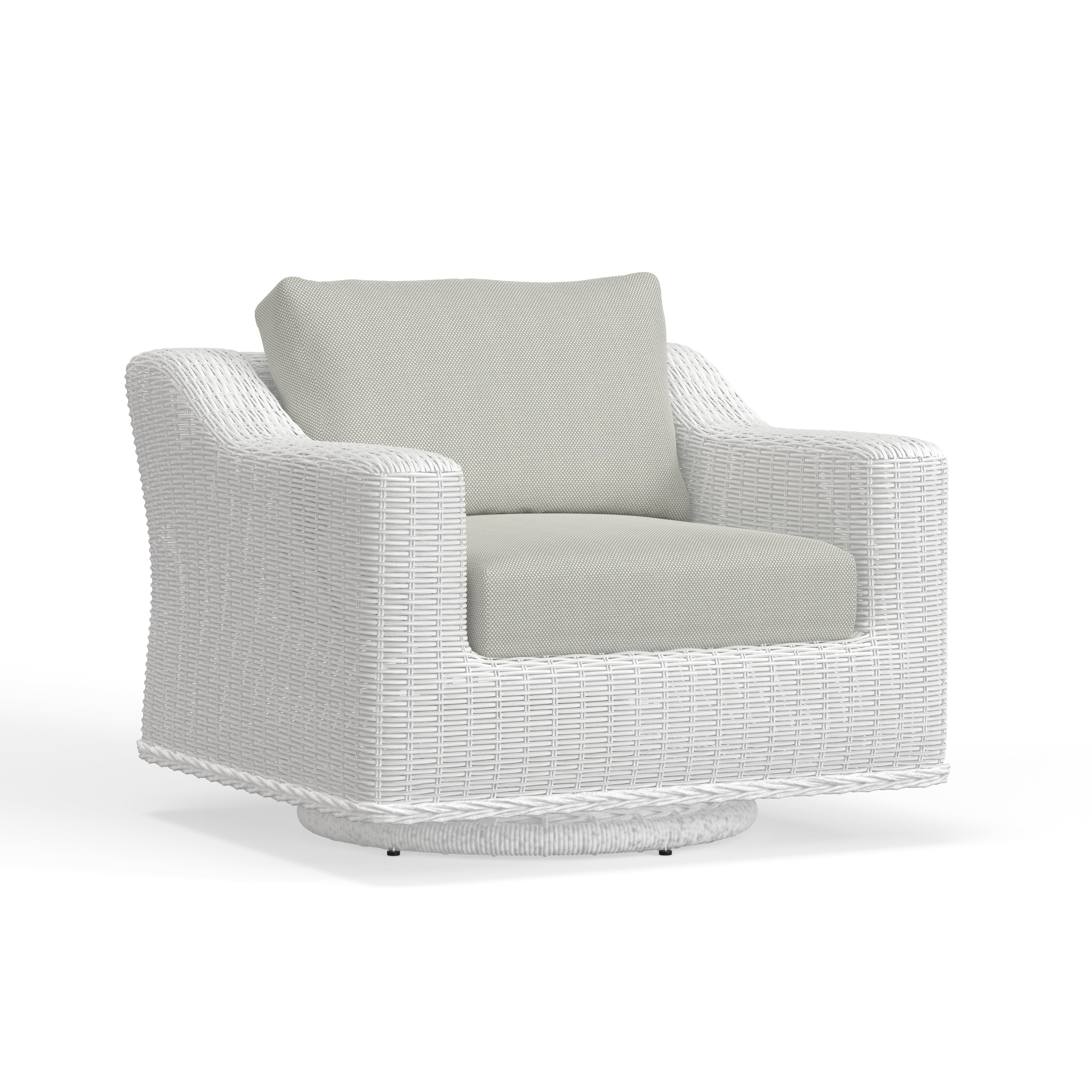 Wicker Swivel Lounge Chair